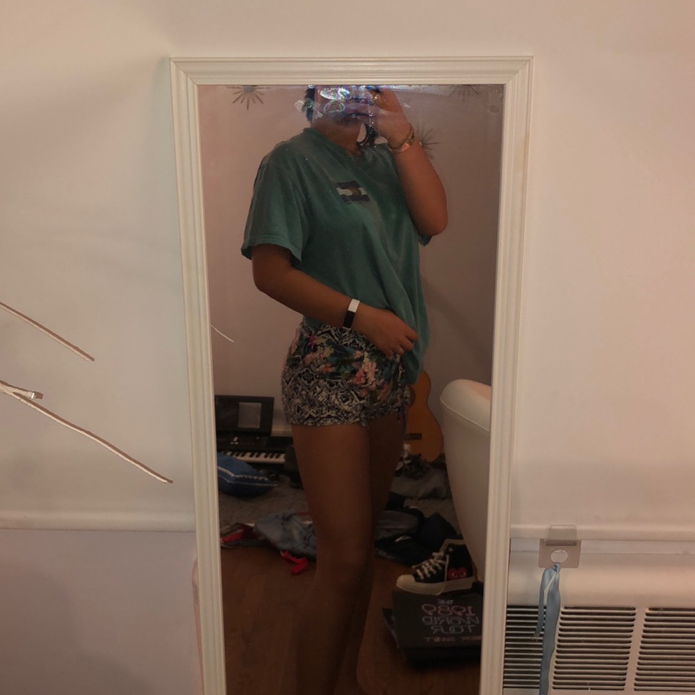 Flowly shorts with a cute pattern